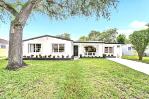 1341 30th Road, Hollywood, FL 33021 - MLS#B26035123