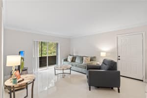 567 Trace Circle, Deerfield Beach, FL 33441 - MLS#B26035193