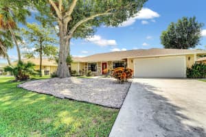 14608 Paddock Drive, Wellington, FL 33414 - MLS#B26035220