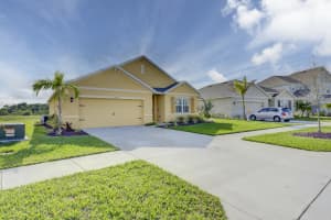 10519 Vasari Way, Port Saint Lucie, FL 34987 - MLS#B26035226