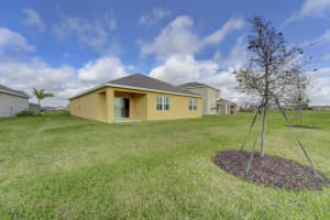 10519 Vasari Way, Port Saint Lucie, FL 34987 - MLS#B26035226