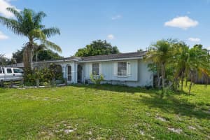 247 Airoso Boulevard, Port Saint Lucie, FL 34983 - MLS#B26035228