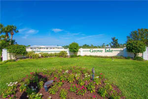740 Lake Orchid Circle 104, Vero Beach, Fl 32962, Vero Beach
