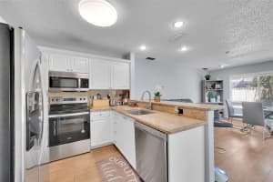 10615 12th Court, Plantation, FL 33322 - MLS#B26035253