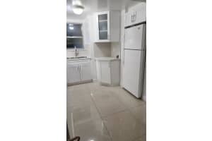 210 Fontainebleau Boulevard, Miami, FL 33172 - MLS#B26035268