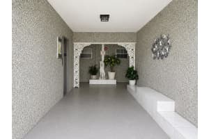 1201 Hillcrest Court, Hollywood, FL 33021 - MLS#B26035279