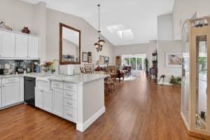 5582 Royal Lake Circle, Boynton Beach, FL 33437 - MLS#B26035429