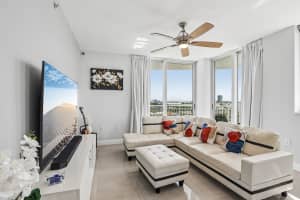 1755 Hallandale Beach Boulevard, Hallandale Beach, FL 33009 - MLS#B26035452