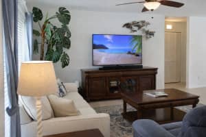 2066 5th Ct Court, Vero Beach, FL 32962 - MLS#B26035562