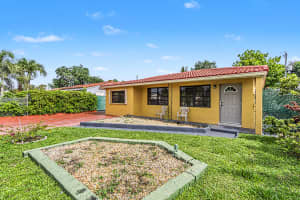 6417 23rd Street, Miramar, FL 33023 - MLS#B26035606