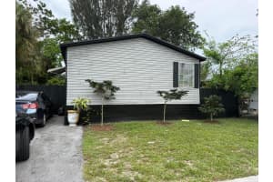 10548 W Sandalfoot Blvd W, Watergate, FL 33428, Boca Raton, FL 33428 - MLS#B26035611