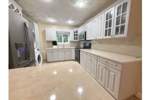 2210 Taylor Street, Hollywood, FL 33020 - MLS#B26035616