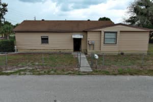 1013 9th Street, Okeechobee, FL 34974 - MLS#B26035621