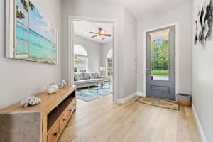 102 Euphrates Circle, Palm Beach Gardens, FL 33410 - MLS#B26035644