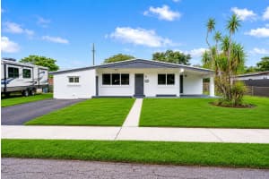 620 N 66th Ave, Hollywood, FL 33024, - MLS#B26035652