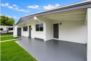 620 N 66th Ave, Hollywood, FL 33024, - MLS#B26035652