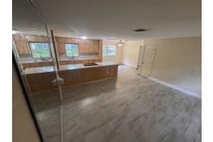 334 Johnston Street, Fort Pierce, FL 34982 - MLS#B26035780