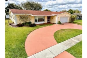 2000 86th Terrace, Pembroke Pines, FL 33024 - MLS#B26035791