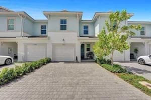 1807 Sanderling Drive, Deerfield Beach, FL 33442 - MLS#B26035825