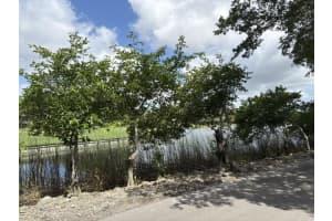 21866 Cypress Circle, Boca Raton, FL 33433 - MLS#B26035827