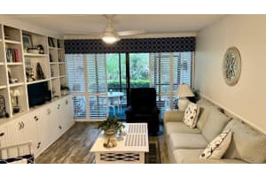 2400 Ocean Drive, Fort Pierce, FL 34949 - MLS#B26035845