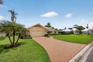 10420 Jupiter Narrows Drive, Hobe Sound, FL 33455 - MLS#B26035890