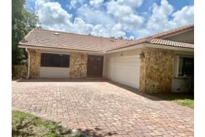 501 107th Terrace, Coral Springs, FL 33071 - MLS#B26035920