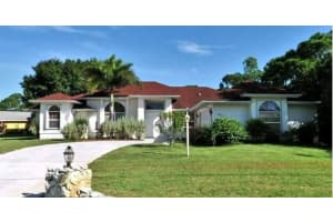 3217 Se Quay Street, Port St. Lucie, Fl 34984, Port Saint Lucie