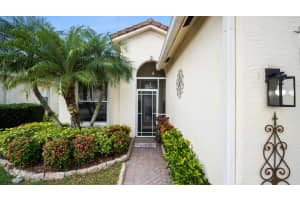 222 Manatee Springs Way, Port Saint Lucie, FL 34986 - MLS#B26035938