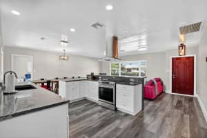 1650 9th Street, Boca Raton, FL 33486 - MLS#B26035997