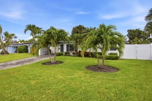 817 16th Street, Deerfield Beach, FL 33441 - MLS#B26036019