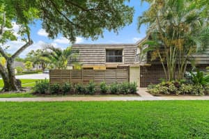 108 1st Terrace, Palm Beach Gardens, FL 33418 - MLS#B26036050