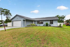 641 Streamlet Avenue, Port St Lucie, FL 34983 - MLS#B26036055