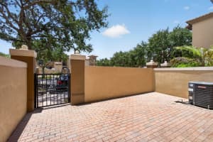 6549 Diamond Springs Terrace, West Palm Beach, FL 33411 - MLS#B26036082