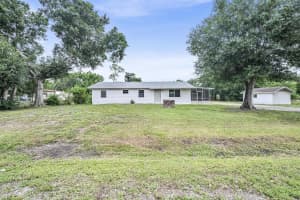 833 34th Street, Okeechobee, FL 34972 - MLS#B26036100