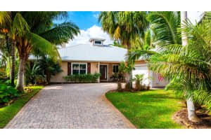 2672 South Shore Road, Stuart, FL 34994 - MLS#B26036155