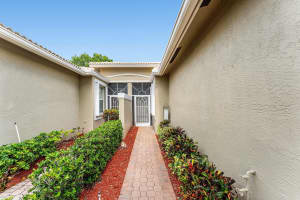10760 Royal Caribbean Circle, Boynton Beach, FL 33437 - MLS#B26036159