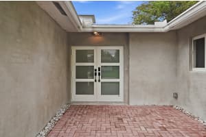 11700 27th Street, Plantation, FL 33323 - MLS#B26036179
