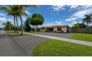 420 4th Court, Pompano Beach, FL 33060 - MLS#B26036196