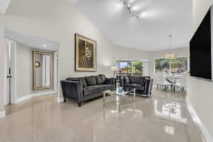 994 93rd Avenue, Plantation, FL 33324 - MLS#B26036236