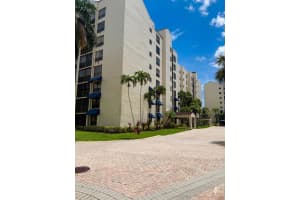 7564 Regency Lake Drive 202, Boca Raton, Fl 33433, Boca Raton