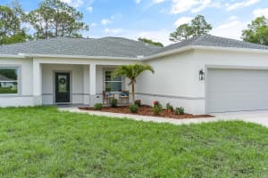 8216 104th Court, Vero Beach, FL 32967 - MLS#B26036299