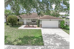 100 Greenwood Court, Royal Palm Beach, FL 33411 - MLS#B26036302