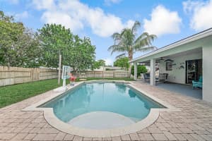 100 Greenwood Court, Royal Palm Beach, FL 33411 - MLS#B26036302