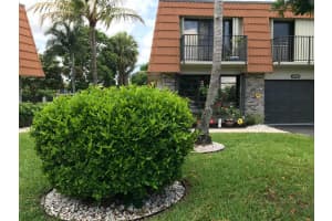 11047 15th Manor, Davie, FL 33324 - MLS#B26036368