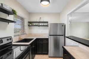 1116 Lake Terrace, Boynton Beach, FL 33426 - MLS#B26036425