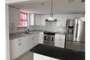 1301 Miami Gardens Drive, Miami, FL 33179 - MLS#B26036512