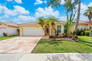 376 Royal Cove Circle, Davie, FL 33325 - MLS#B26036531