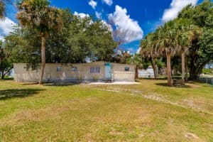 5009 Deanna Lane, Fort Pierce, FL 34946 - MLS#B26036566