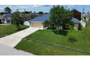 1773 Finch Lane, Port Saint Lucie, FL 34953 - MLS#B26036589